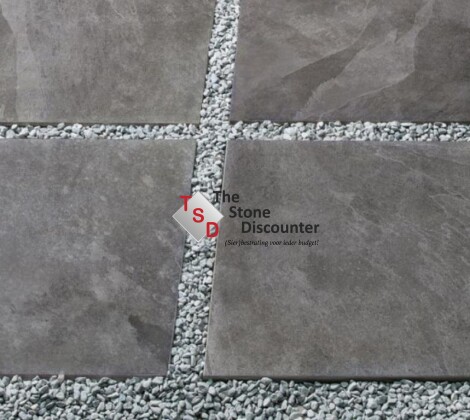 MBI TwentyGres Rail Dark 60,4x60,4x2 cm Sfeerfoto
