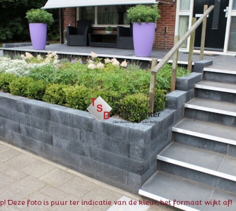 Patiohoekblok Antraciet 60x15x15cm strak sfeerfoto