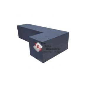 Stapelblok Hoekstuk Antraciet 60x15x15cm strak.jpg