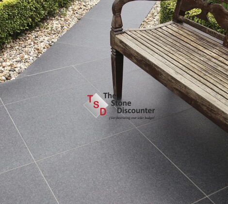 CeraSun Basaltino 60x60x4 cm sfeerfoto