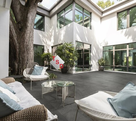 CeraSun Palermo Antracite 60x60x4 cm sfeerfoto