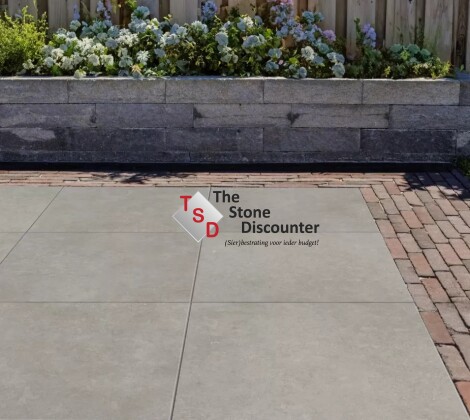 Ceradin Cortona Silver 60x60x2 cm sfeerfoto